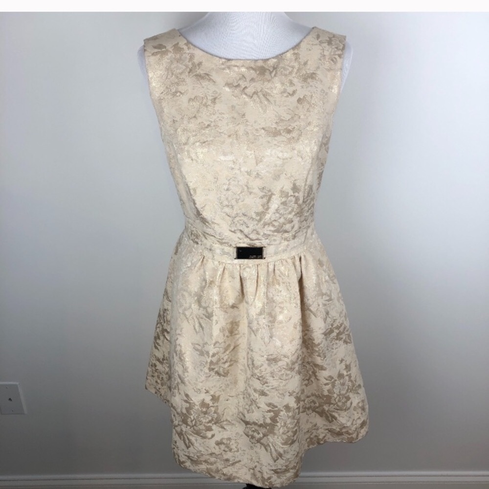 Jennifer Lopez white & gold dress brand new!